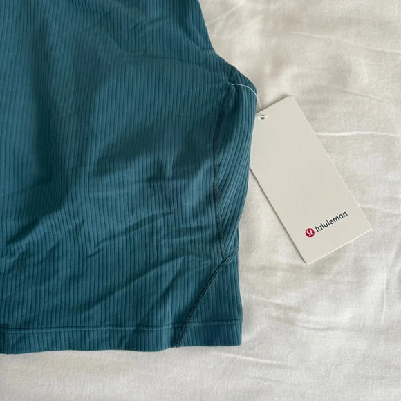 🆕💚 Lululemon Align Ribbed High Neck Tank Top Green Jasper - Picture 3 of 11